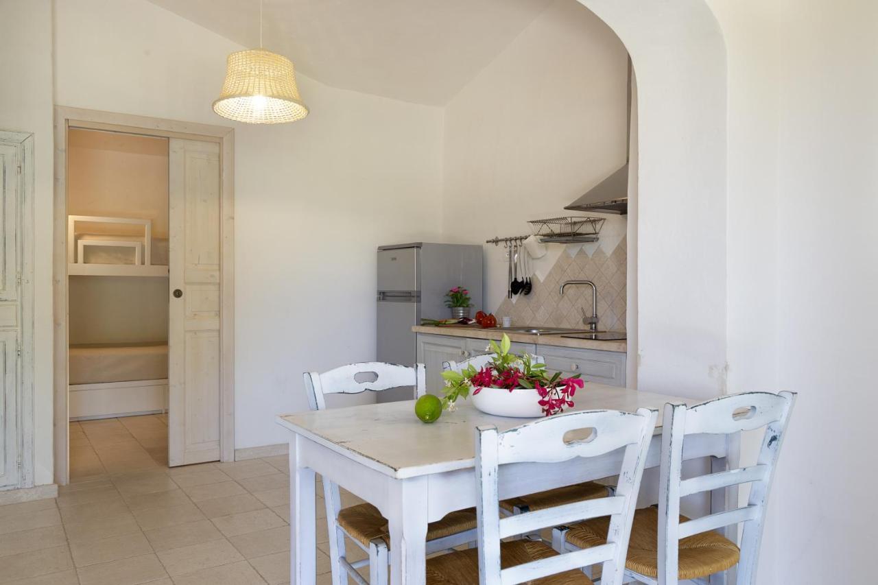 Residence Capraggia Cannigione Exterior photo