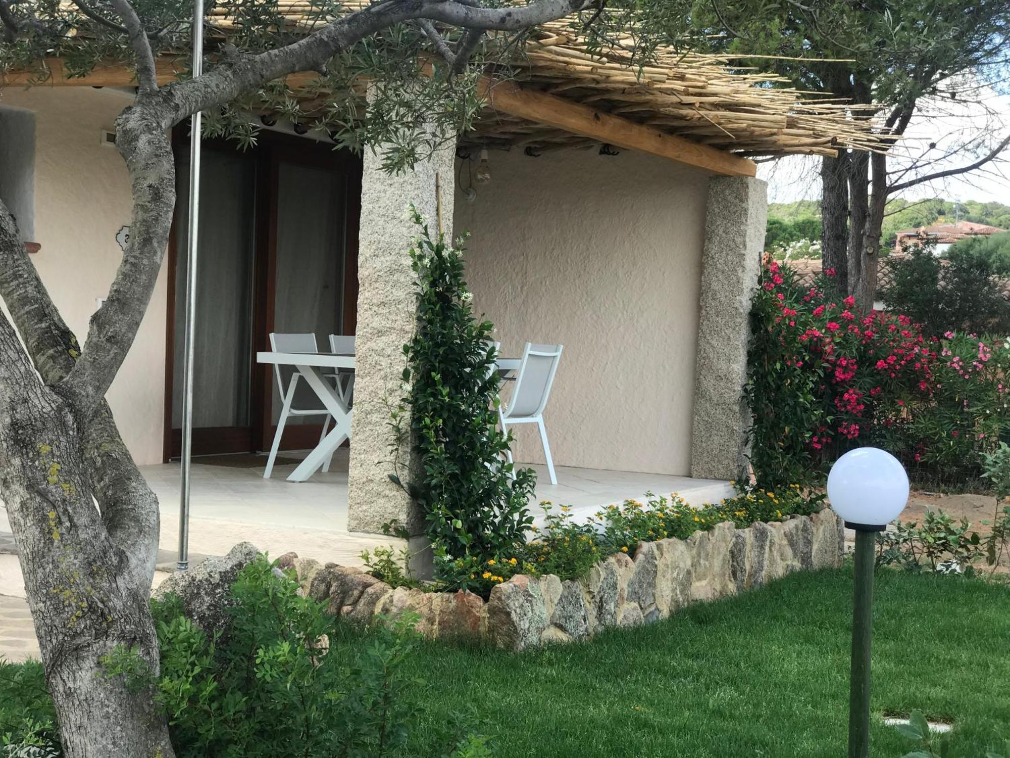 Residence Capraggia Cannigione Exterior photo
